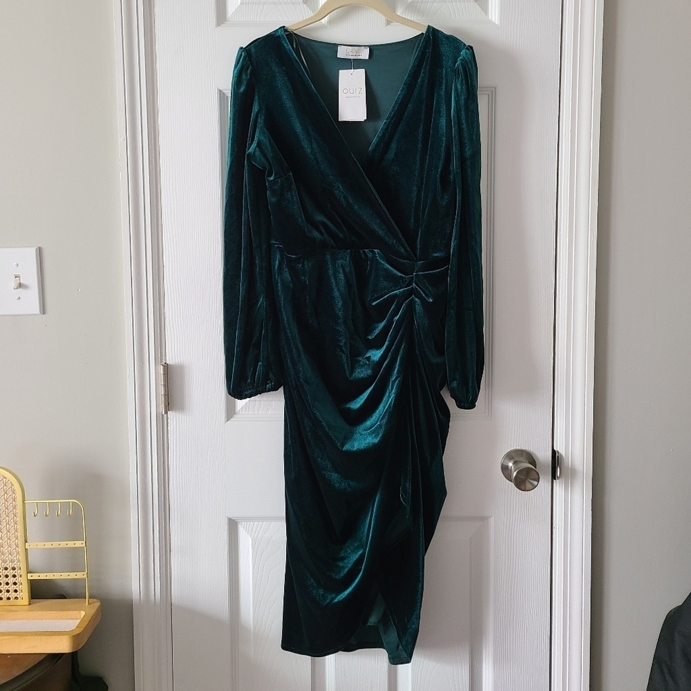 NWT Quiz Velvet Ruched Wrap Midi - Picture 5 of 5